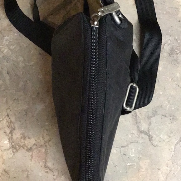 Baggallini Crossbody Purse - Picture 9 of 16